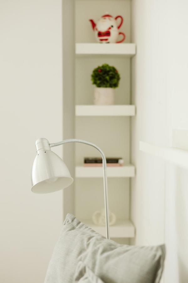 Pure Apartment Bucharest Exterior photo